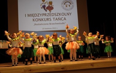 taniec grupa Żuczki 1
