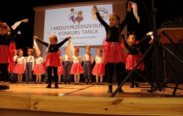 taniec grupa Biedronki 1 