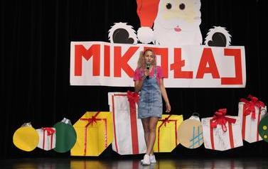 występ rodzic&oacute;w z okazji Mikołajek (7) (Copy)