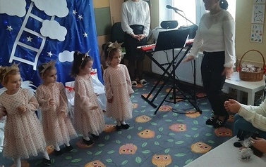 13. taniec Jingle Bells