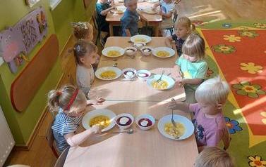 Zdrowe żywienie w przedszkolu (10) (Copy)