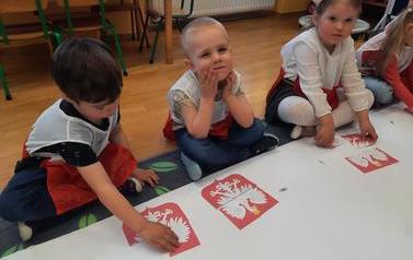 Święta Majowe w oddziałach Pszcz&oacute;łek i Mr&oacute;wek (15)