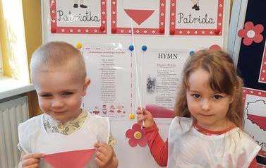 Święta Majowe w oddziałach Pszcz&oacute;łek i Mr&oacute;wek (13)