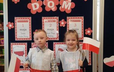 Święta Majowe w oddziałach Pszcz&oacute;łek i Mr&oacute;wek (8)
