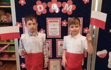 Święta Majowe w oddziałach Pszcz&oacute;łek i Mr&oacute;wek (6)