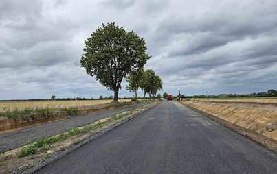 Zdjęcie do Pierwsza warstwa asfaltu już jest