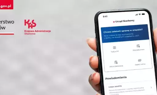 Zdjęcie do PITa można złożyć przez aplikację mobilną e-Urząd Skarbowy dostępną na smartfonach