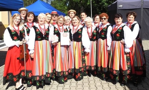 Zdjęcie do Sukces zespołu Folklorystycznego "Polne Maki" z Grębocic 