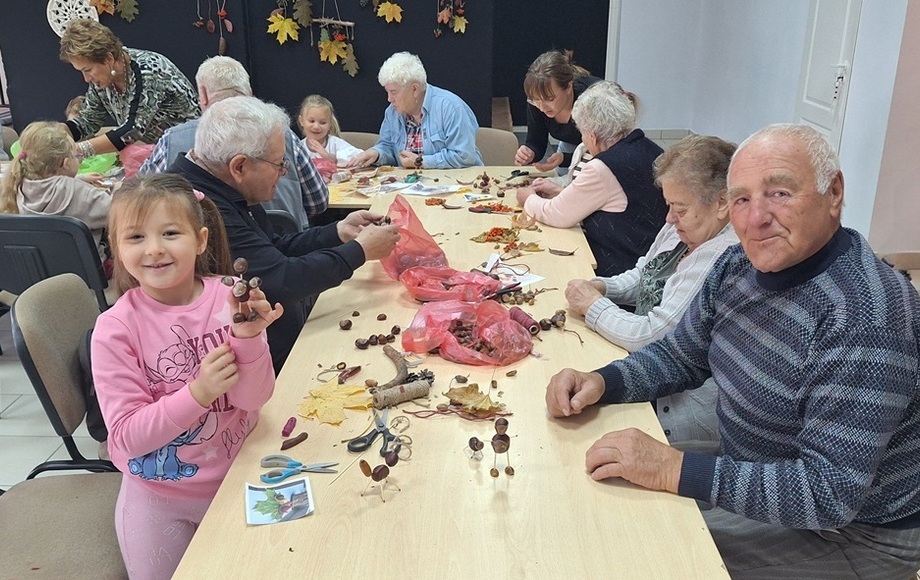 Międzypokoleniowe warsztaty jesienne w Grebocicach